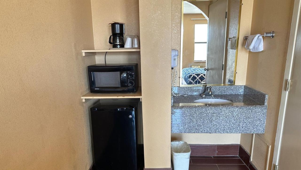 Apollo Lodge And Rv Park Fairfield エクステリア 写真